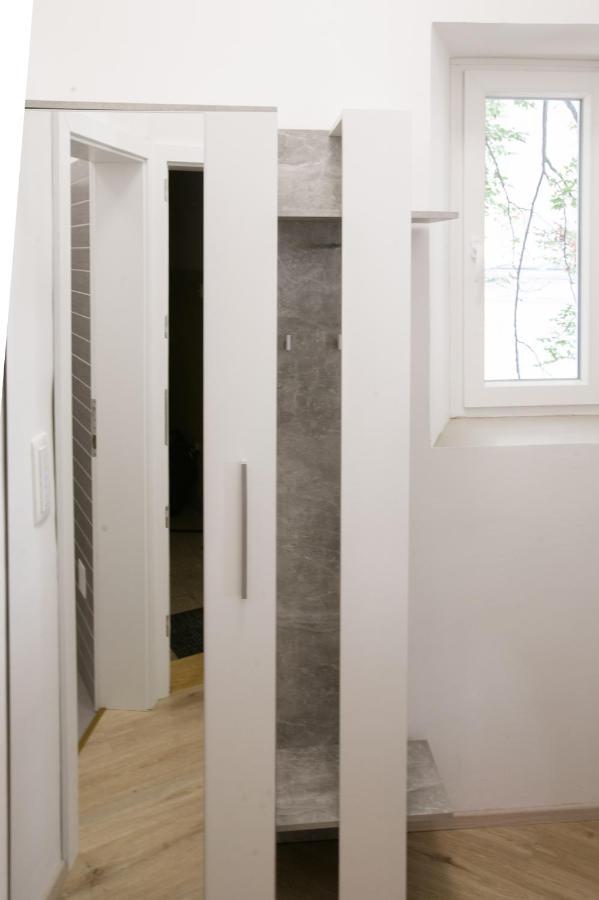 Apartment Optim Ljubljana Extérieur photo